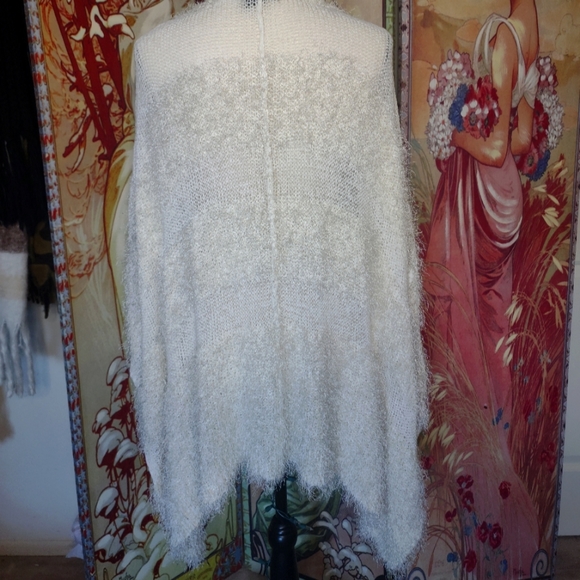 Fuzzy White Poncho - Picture 2 of 5